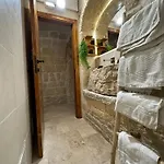 Pietra Bianca Gasthuis 3*